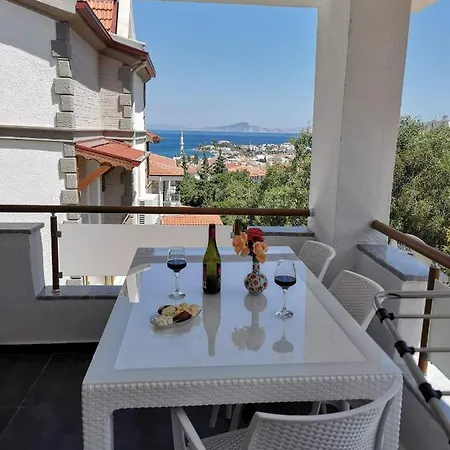 Appartement New 2 Plus 1 With Sea View In Center